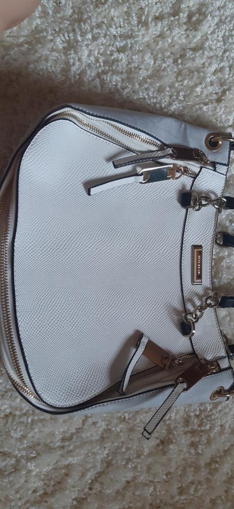 Ri kabelka, river island