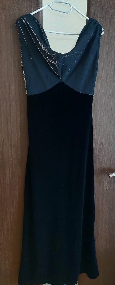 Spoločenské šaty, m