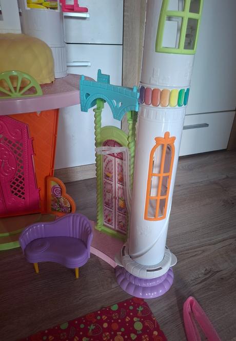 Barbie dreamtopia domček dúhový zámok, 
