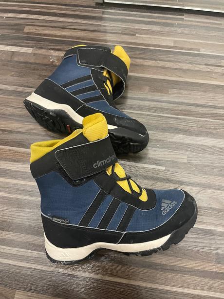 Adidas climaproof čižmy, adidas,28