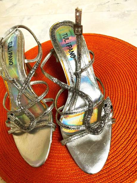 Strieborné sandálky, 40