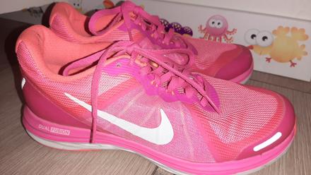Nike dual fusion, nike,38