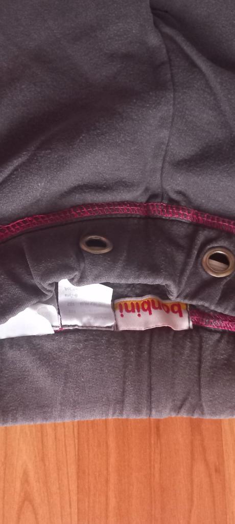 Tepláková súprava, 128