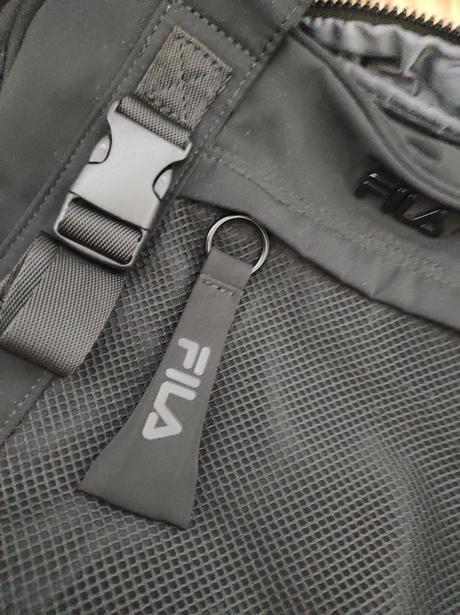 Taška cez rameno fila, fila