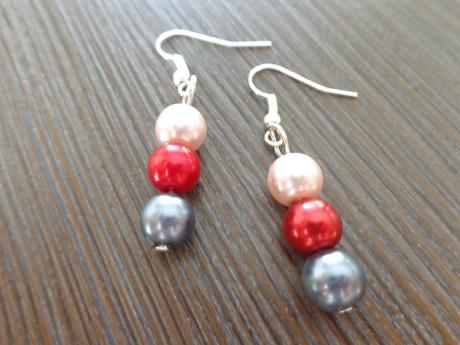 Náušnice z korálok,