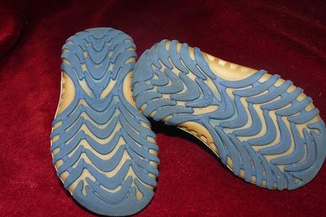 Sandálky, santé,20