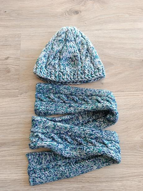 Chlapčenský pletený set čiapka a šál, <50