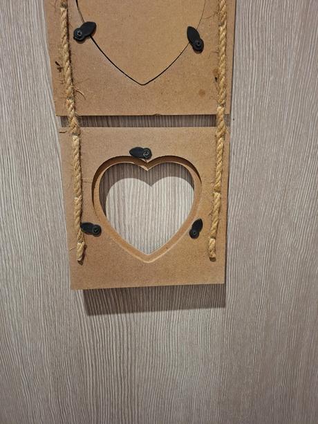 Dreveny fotoramik na dve fotky, 