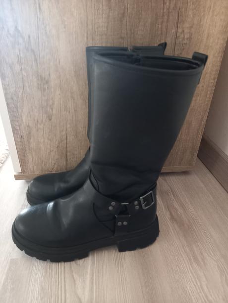 Dievčenské kožené čižmy, baťa,34