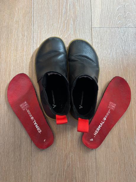Vivobarefoot fulham veľ. 33, vivobarefoot,33