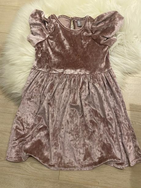 Zamatové šaty, pepco,134