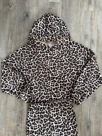 Velúrova súprava, lindex,152