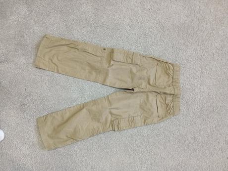 Látkové nohavice, lupilu,110