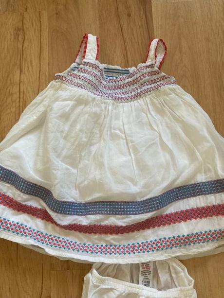 Roskošné ľahučké šatičky m&s veľ.68, marks & spencer,68