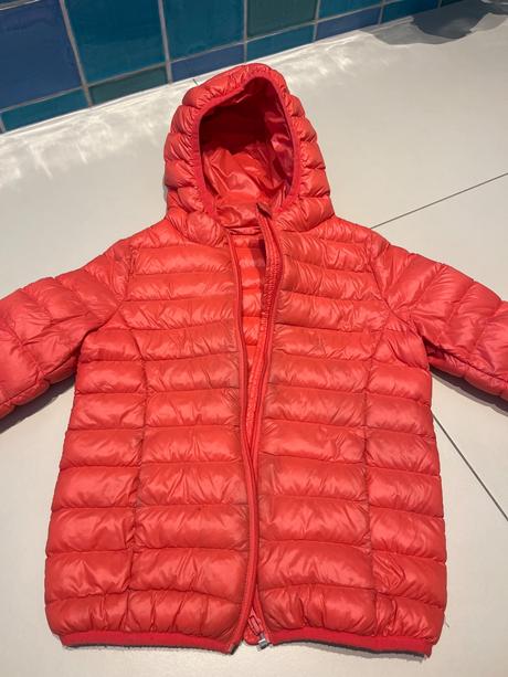 Paperova bunda, benetton,128