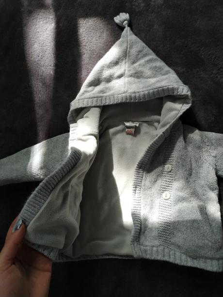 Zateplený svetrík, 74