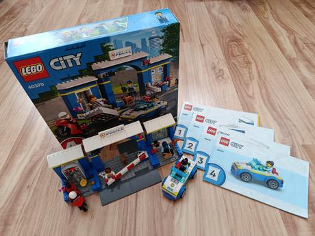 Kompletné lego city 60370, 