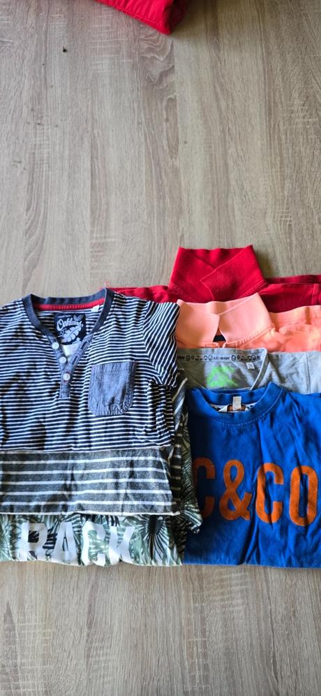 Set tričiek, 122–134