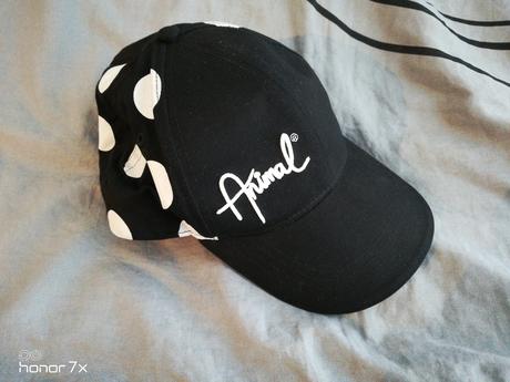 Šiltovka animal, animal