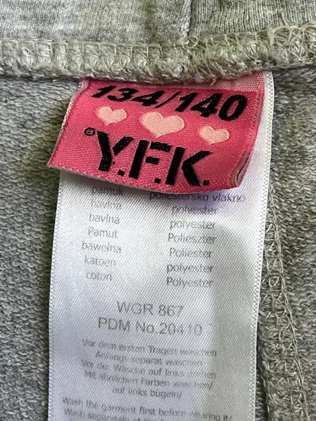 Dievcenske sortky 2x, 134