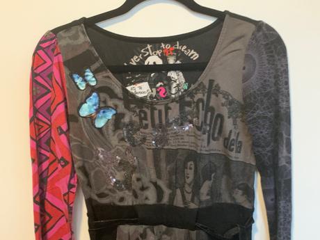 Desigual čierne šaty s aplikáciou, desigual,l