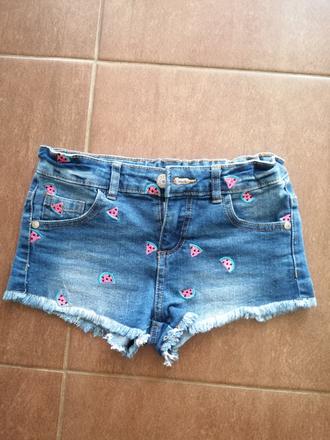 Riflové kraťasky, 134