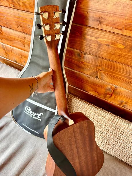 Kvalitná malá gitara vhodná aj pre deti, 