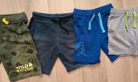 Kraťasy 122/128, 122