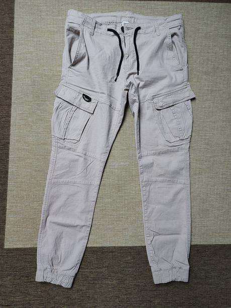 Béžové nohavice, denim,32