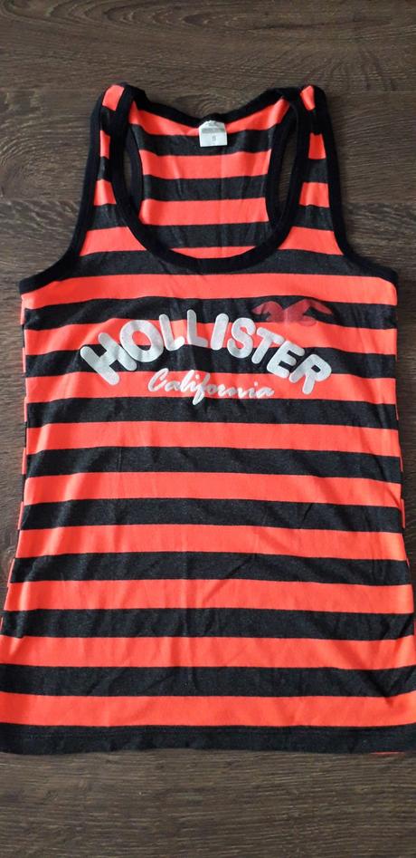 Tielko s poštou., hollister,158