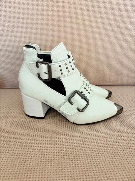 Členkové čižmy, 35