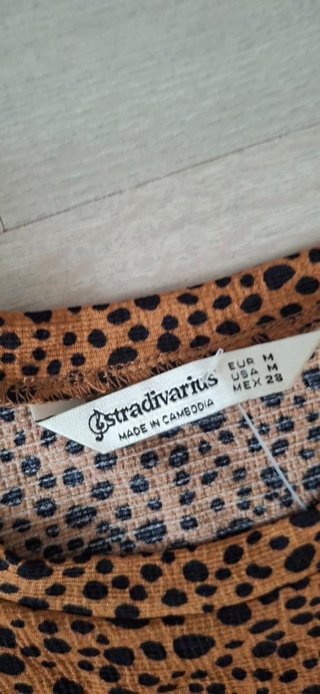 Dámske šaty, stradivarius,m