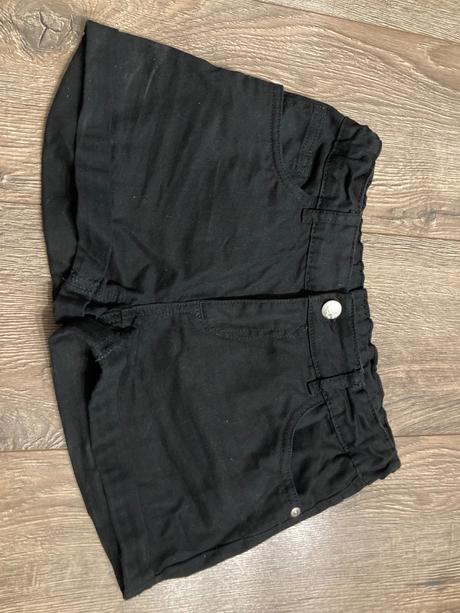 Čierne kraťasy, 164