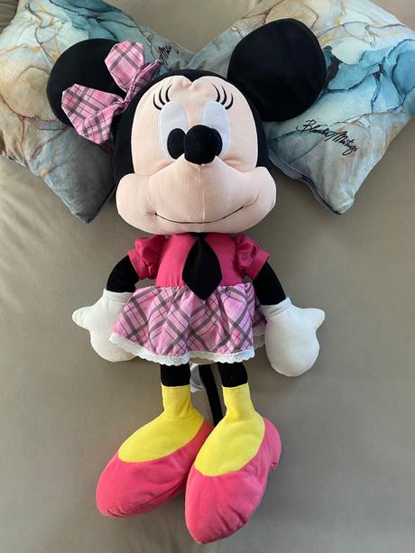 Veľká plysova hračka minnie, 