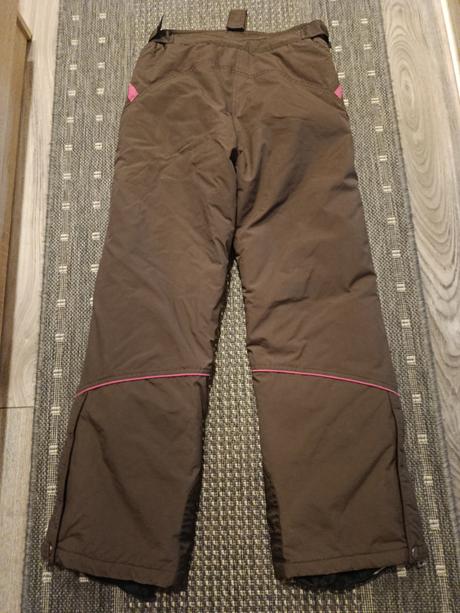 Oteplovacky 152, 152