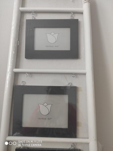 Rebrik s fotoramikmi,