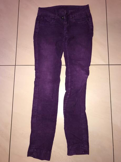 Menchesterove nohavice, pepe jeans,24
