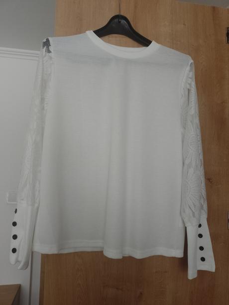 Nový svetrik, artex,l