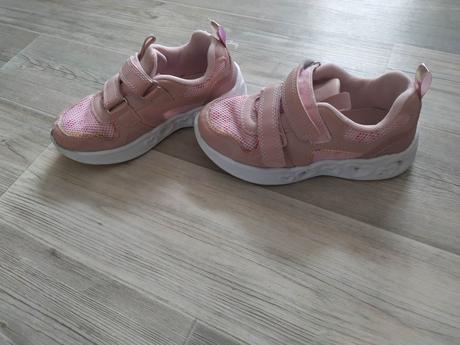 Blikajúce tenisky, lupilu,28