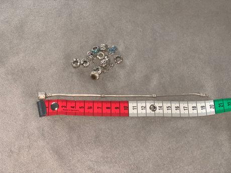 Naramok pandora, pandora