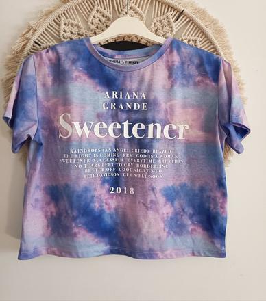 Crop top ariana grande, 164