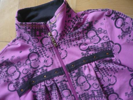 Mikina zn.billcee, s