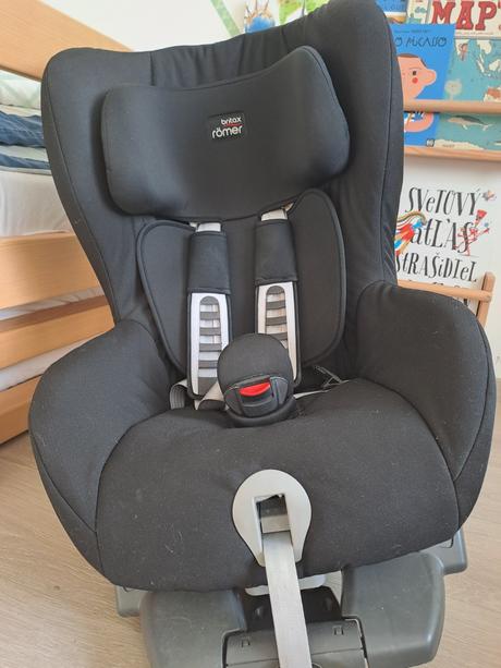 Autosedačka, britax