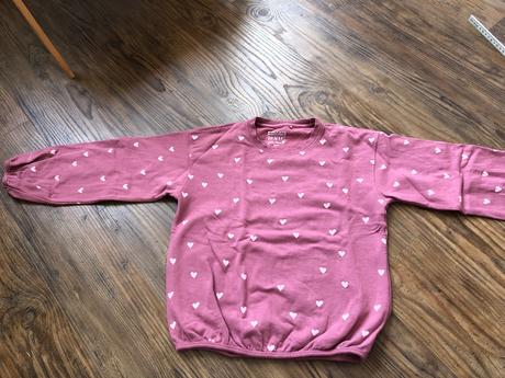 Mikina srdiecka, 128