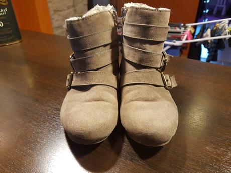 Jesenné štílové čižmičky, reserved,32