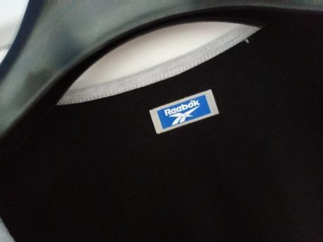 Tricko, reebok,l