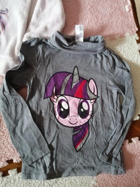 Mix svetrov 128, 122–134