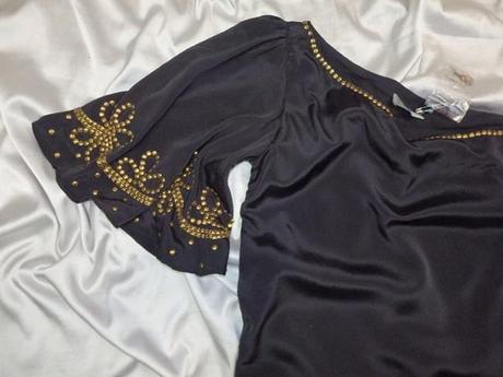 Luxusné čierne zdobené šaty, 36