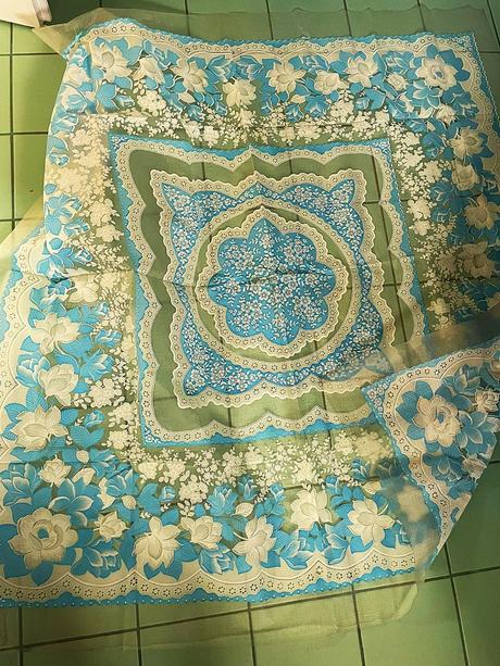 Plastový obrus do záhrady, 