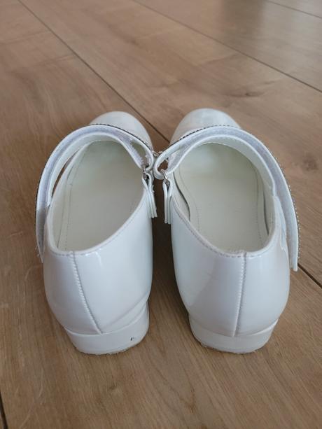 Biele lakované dievčenské topánky 33, nelli blu,33